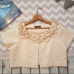 Jessica Howard Cream cropped Embellished jacket L